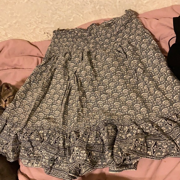 Grey skirt - Picture 1 of 1